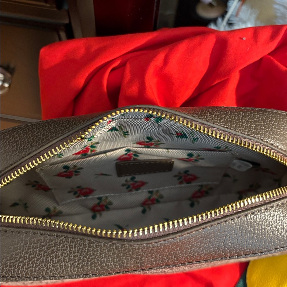 Purse - Picture 5 of 7
